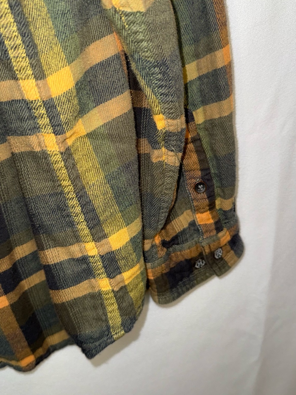 Carbon2Cobalt Men’s Plaid Flannel LS Button Up Shirt Size XL Green Yellow - Picture 8 of 9